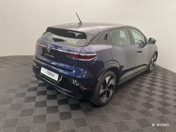 RENAULT MEGANE V - voiture d'occasion - Photo 4