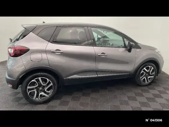 RENAULT CAPTUR - voiture d'occasion - Photo 5