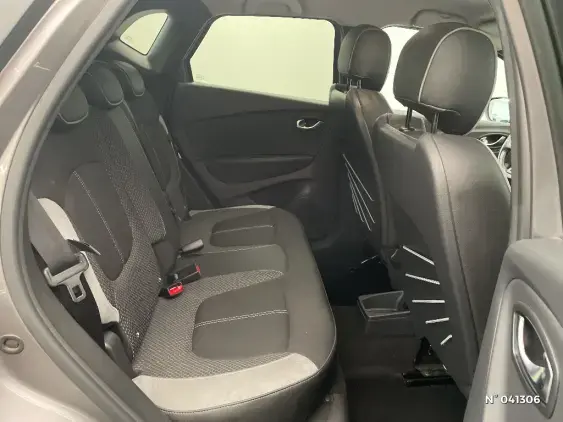 RENAULT CAPTUR - voiture d'occasion - Photo 11