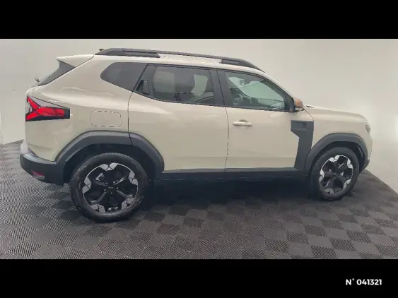 DACIA DUSTER III - voiture d'occasion - Photo 5