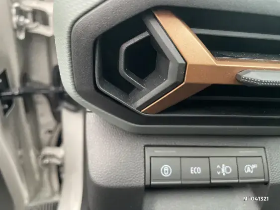 DACIA DUSTER III - voiture d'occasion - Photo 15