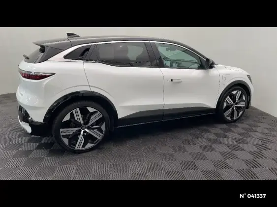 RENAULT MEGANE V - voiture d'occasion - Photo 5
