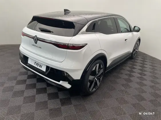 RENAULT MEGANE V - voiture d'occasion - Photo 4