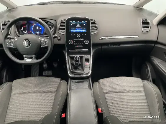 RENAULT GRAND SCENIC IV - voiture d'occasion - Photo 9