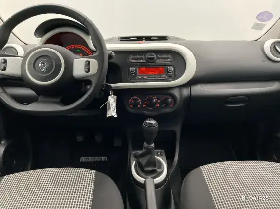 RENAULT TWINGO III - voiture d'occasion - Photo 13