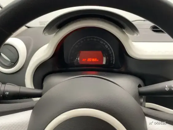 RENAULT TWINGO III - voiture d'occasion - Photo 12