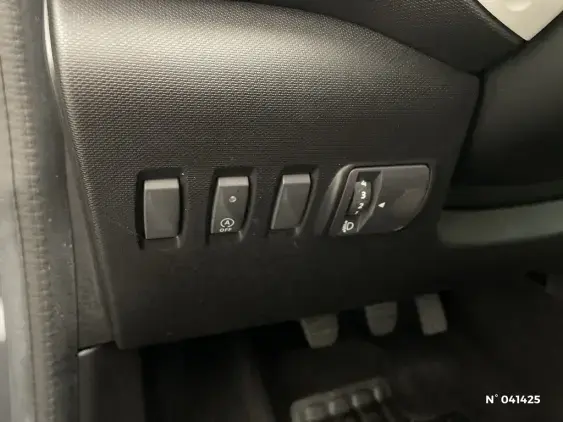 RENAULT TWINGO III - voiture d'occasion - Photo 14