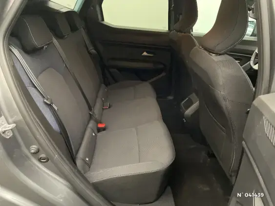 DACIA DUSTER III - voiture d'occasion - Photo 11