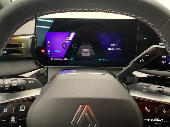 RENAULT CLIO VI - voiture d'occasion - Photo 12