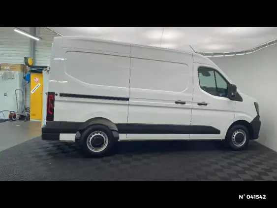 NISSAN INTERSTAR III - voiture d'occasion - Photo 5