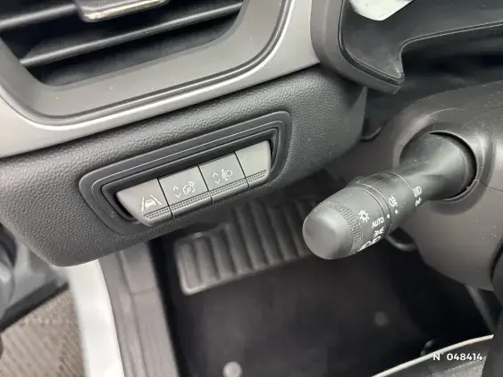 RENAULT CAPTUR II - voiture d'occasion - Photo 15