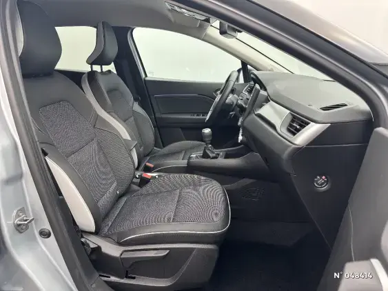 RENAULT CAPTUR II - voiture d'occasion - Photo 10