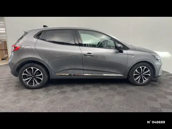 RENAULT CLIO V - voiture d'occasion - Photo 5