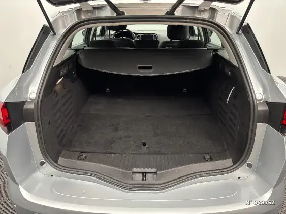 RENAULT MEGANE ESTATE IV - voiture d'occasion - Photo 7