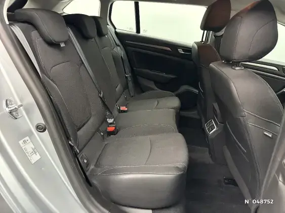 RENAULT MEGANE ESTATE IV - voiture d'occasion - Photo 11