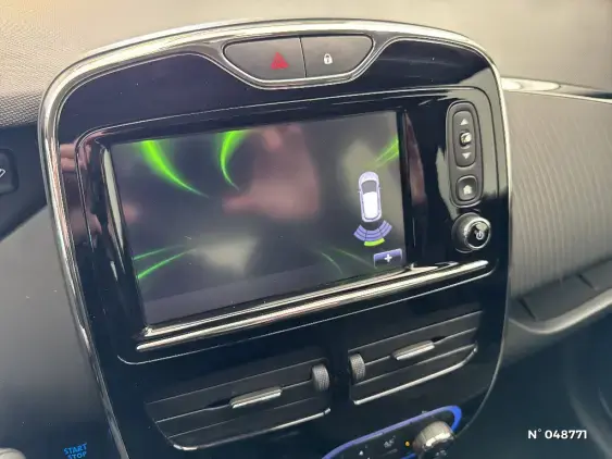 RENAULT ZOE - voiture d'occasion - Photo 14