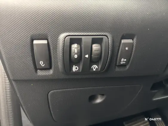 RENAULT ZOE - voiture d'occasion - Photo 15