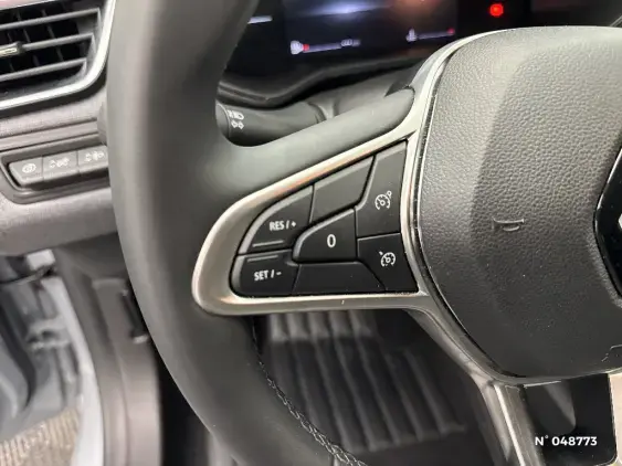 RENAULT CLIO V - voiture d'occasion - Photo 27