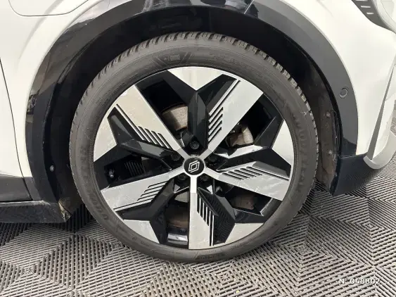 RENAULT MEGANE V - voiture d'occasion - Photo 8