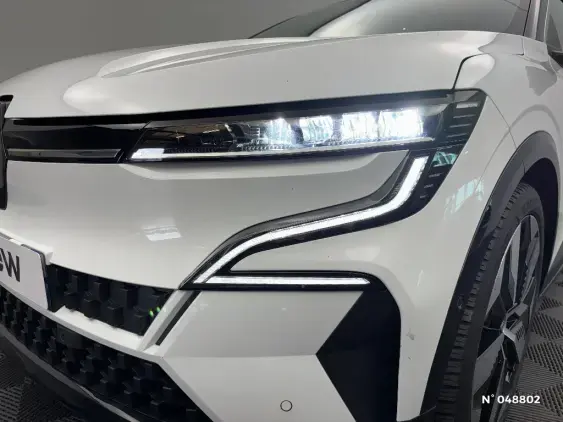 RENAULT MEGANE V - voiture d'occasion - Photo 29