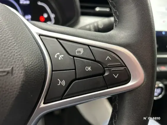 RENAULT CLIO V - voiture d'occasion - Photo 27