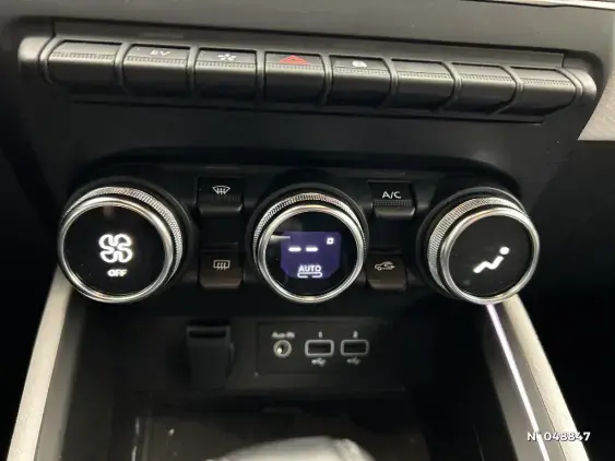 RENAULT CLIO V - voiture d'occasion - Photo 24