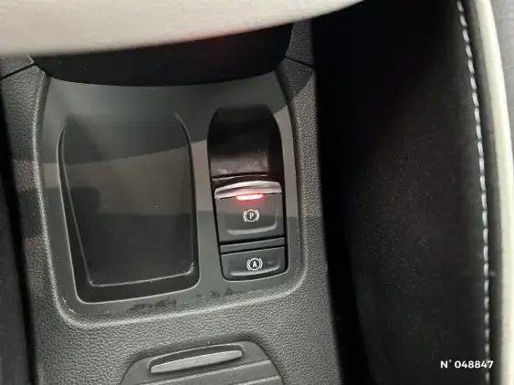 RENAULT CLIO V - voiture d'occasion - Photo 25