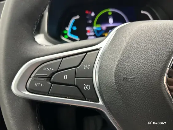 RENAULT CLIO V - voiture d'occasion - Photo 27