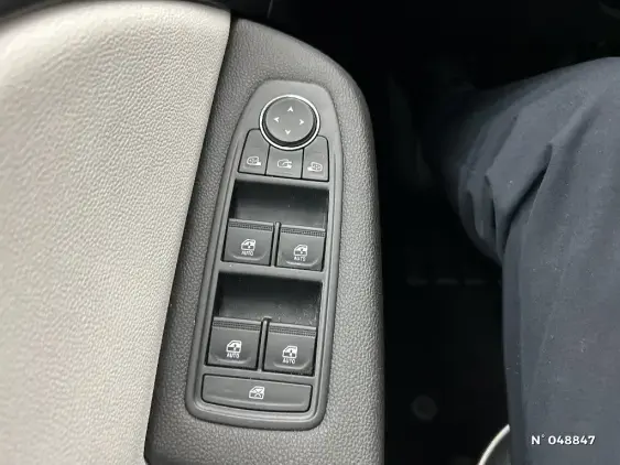 RENAULT CLIO V - voiture d'occasion - Photo 28