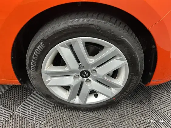 RENAULT CLIO V - voiture d'occasion - Photo 8