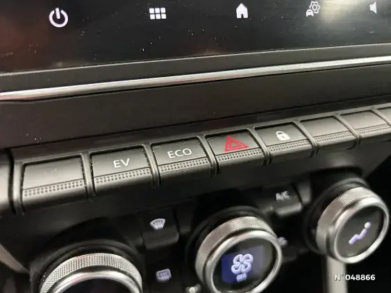 RENAULT CLIO V - voiture d'occasion - Photo 24