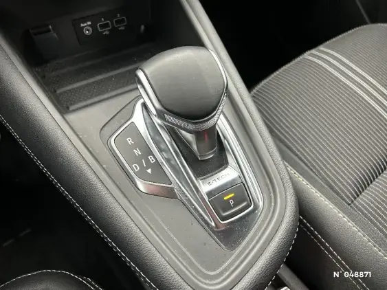 RENAULT CAPTUR II - voiture d'occasion - Photo 23