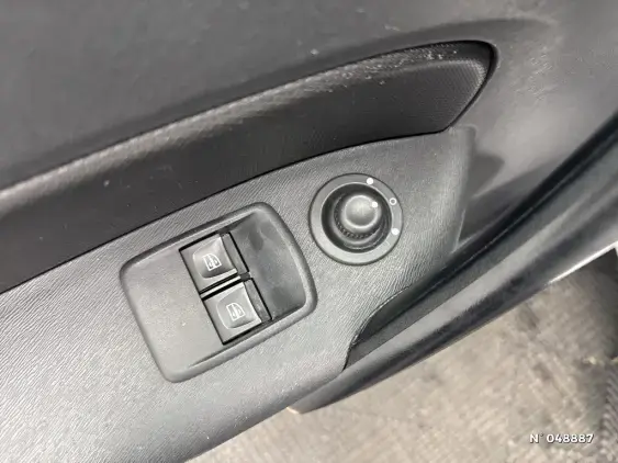 RENAULT KANGOO EXPRESS II - voiture d'occasion - Photo 26