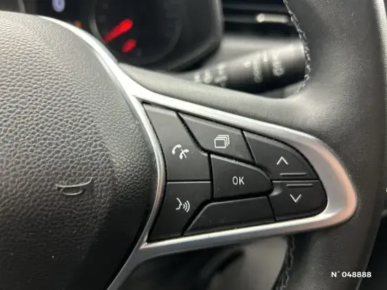 RENAULT CLIO V - voiture d'occasion - Photo 30