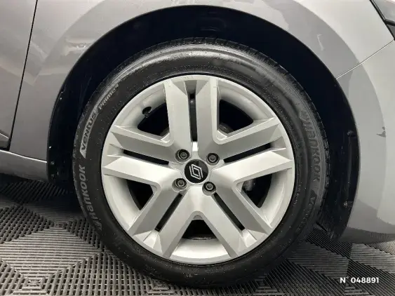 RENAULT CLIO V - voiture d'occasion - Photo 8