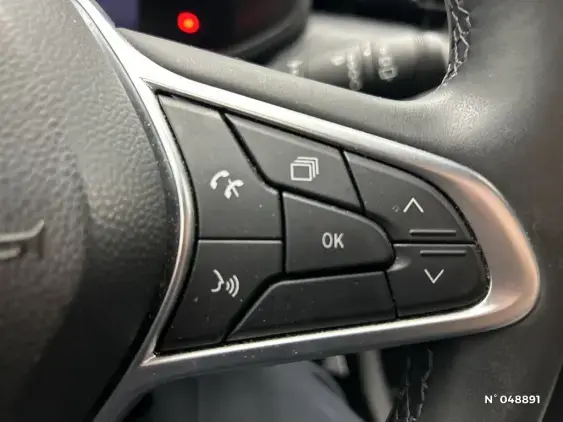 RENAULT CLIO V - voiture d'occasion - Photo 29