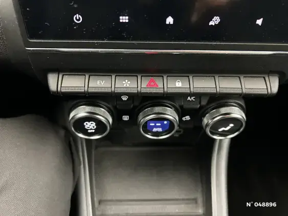 RENAULT CAPTUR II - voiture d'occasion - Photo 26