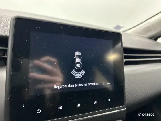 RENAULT CLIO V - voiture d'occasion - Photo 14