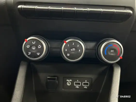 RENAULT CLIO V - voiture d'occasion - Photo 23