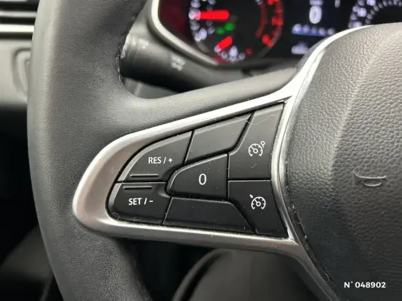 RENAULT CLIO V - voiture d'occasion - Photo 26