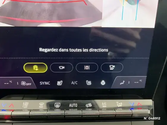 RENAULT MEGANE V - voiture d'occasion - Photo 34