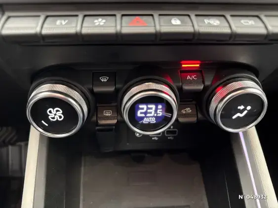 RENAULT CLIO V - voiture d'occasion - Photo 30