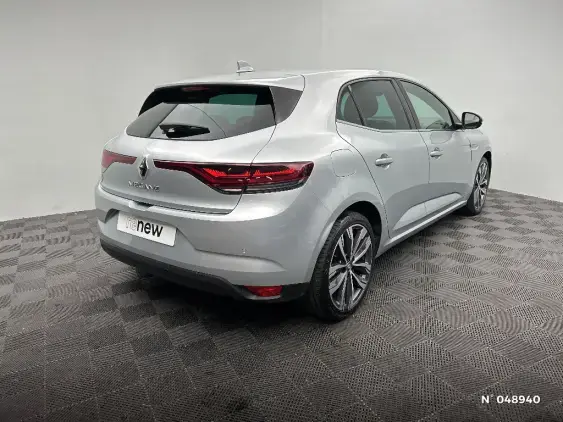 RENAULT MEGANE IV - voiture d'occasion - Photo 4