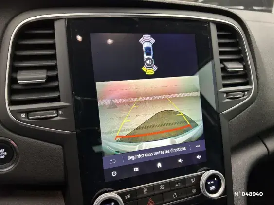 RENAULT MEGANE IV - voiture d'occasion - Photo 14