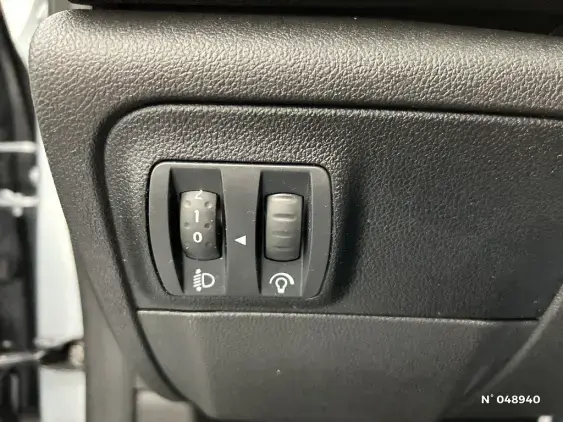 RENAULT MEGANE IV - voiture d'occasion - Photo 15