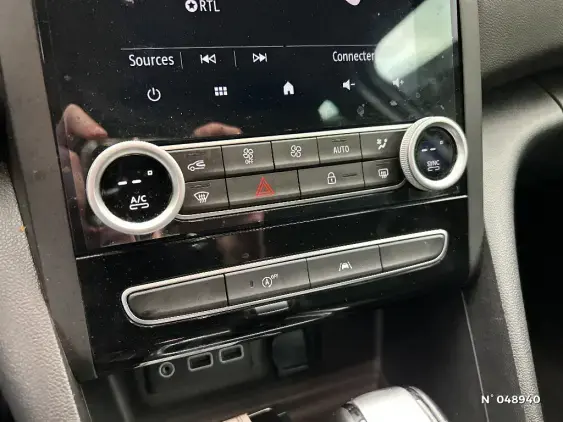 RENAULT MEGANE IV - voiture d'occasion - Photo 24