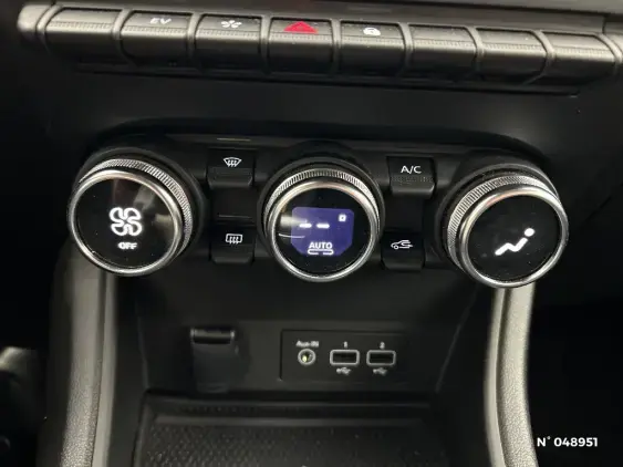 RENAULT CAPTUR II - voiture d'occasion - Photo 25