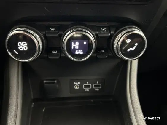 RENAULT CAPTUR II - voiture d'occasion - Photo 25