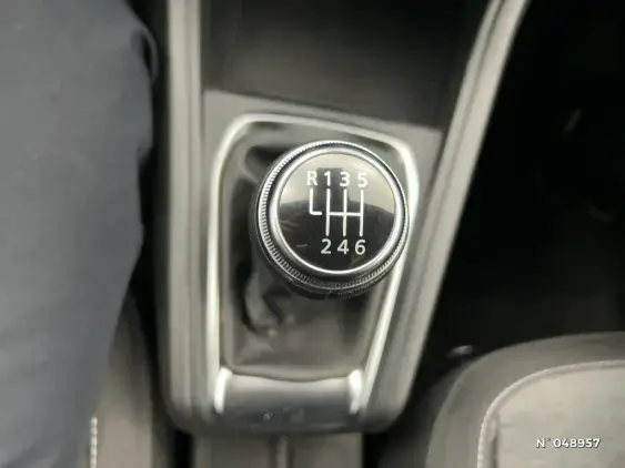 RENAULT CAPTUR II - voiture d'occasion - Photo 26