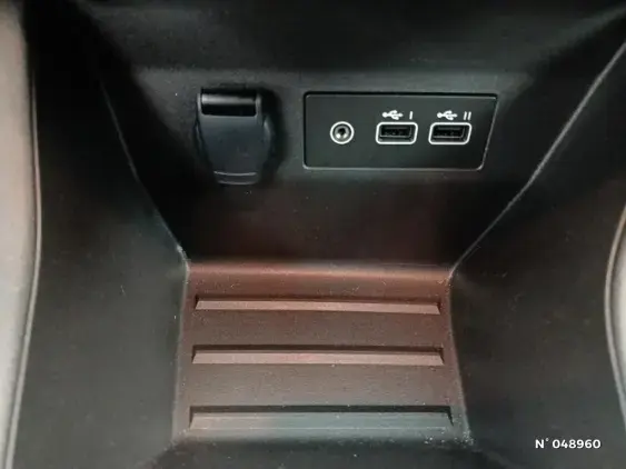 RENAULT CLIO V - voiture d'occasion - Photo 30